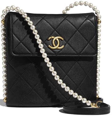 chanel chain hobo handbag